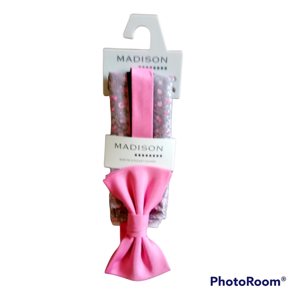 Bow Tie & Pocket Square Set  NEW  Bright Pink  Gray Floral Square  Madison